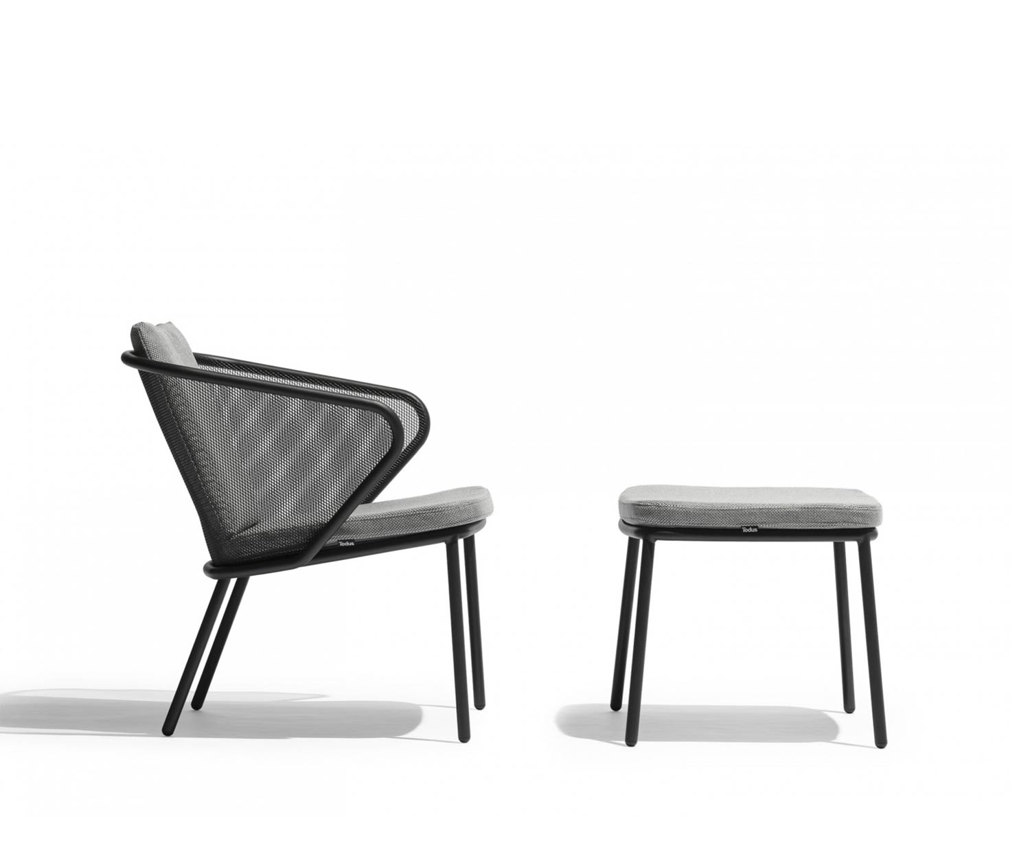 Hoge kwaliteit Todus Condor design loungestoel met bekleding in antraciet Hoge kwaliteit Todus Condor design loungestoel met bekleding in antraciet