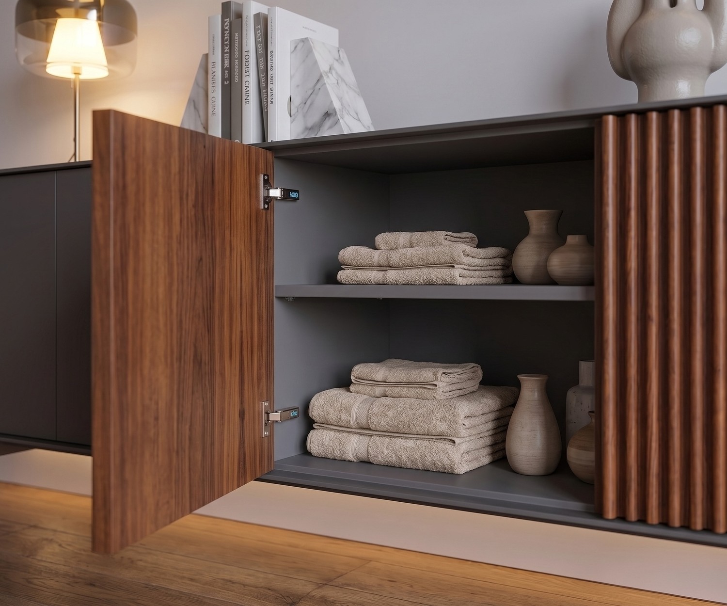 al2 ka-bera 003 B design dressoir al2 ka-bera 003 B design dressoir geopend als badkamerkast, modern houten dressoir met handdoeken en LED-licht.
