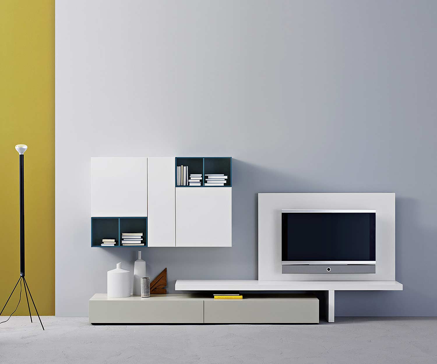 Livitalia Panneau mural TV avec support VESA design Livitalia Panneau mural TV avec support VESA design