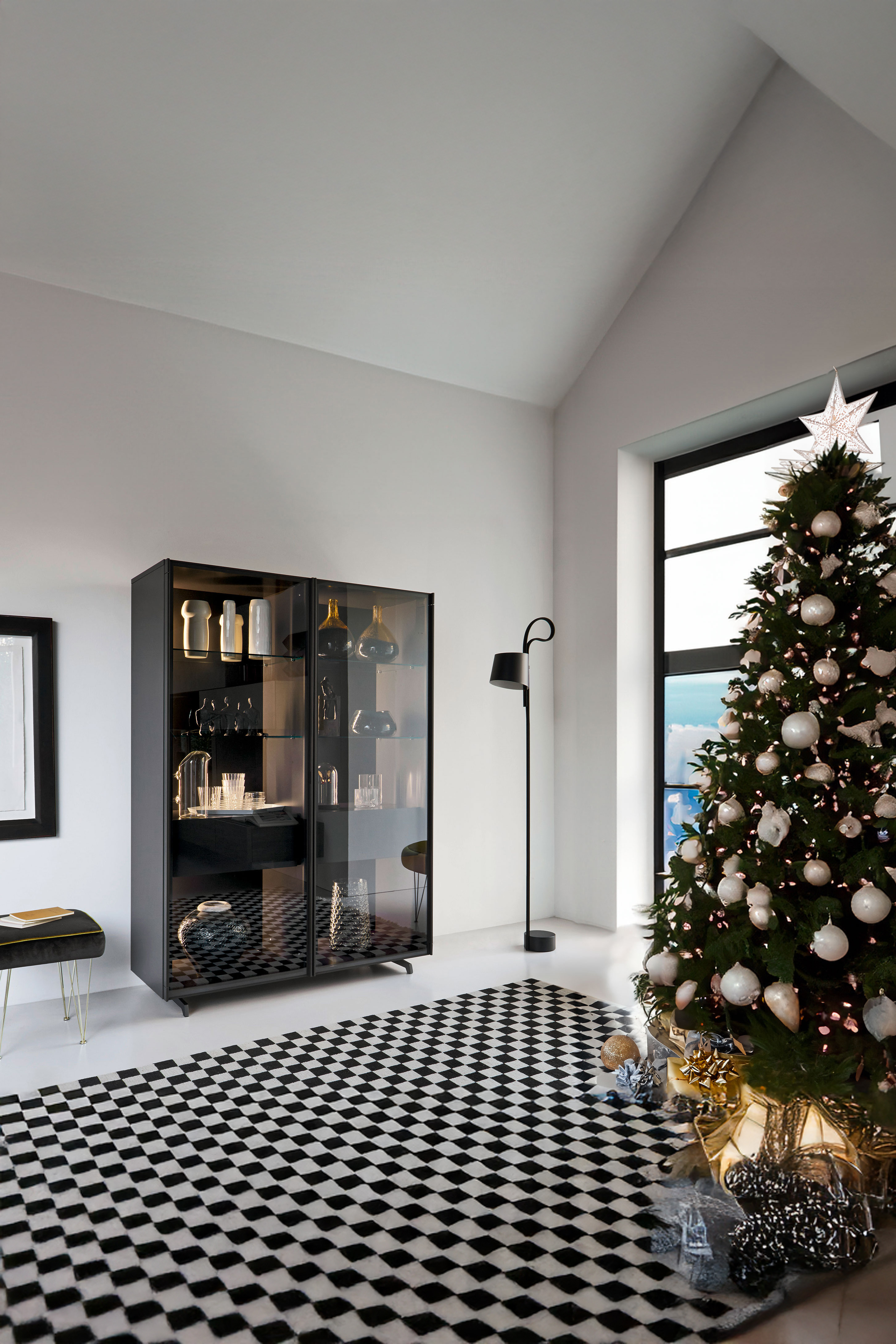 sapin-de-noel-moderne-avec-cadeaux