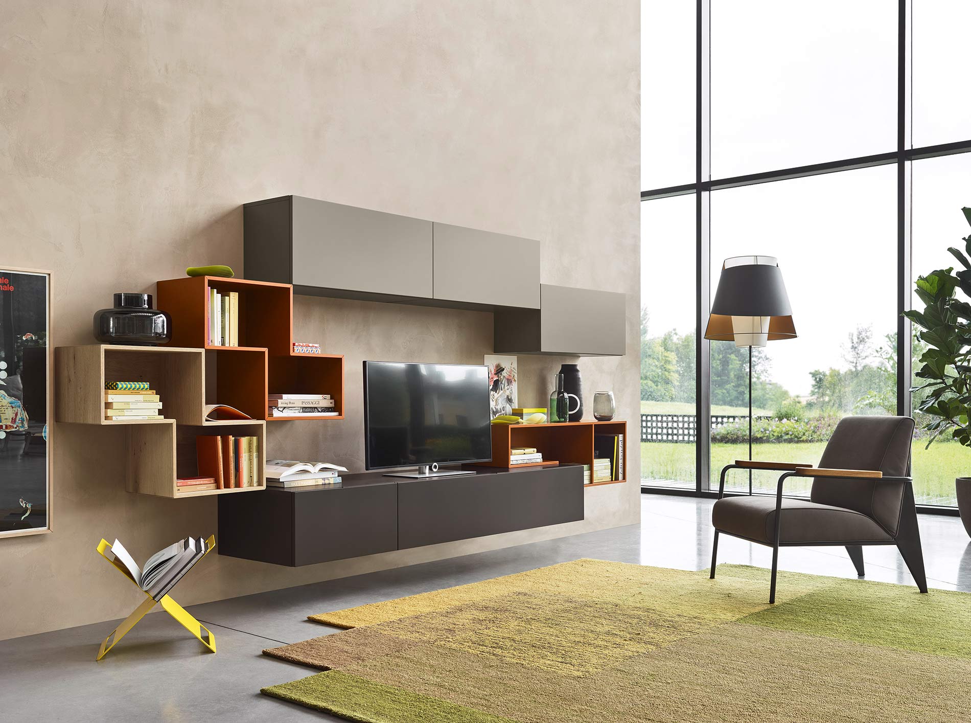 Livres suspendus Mur TV