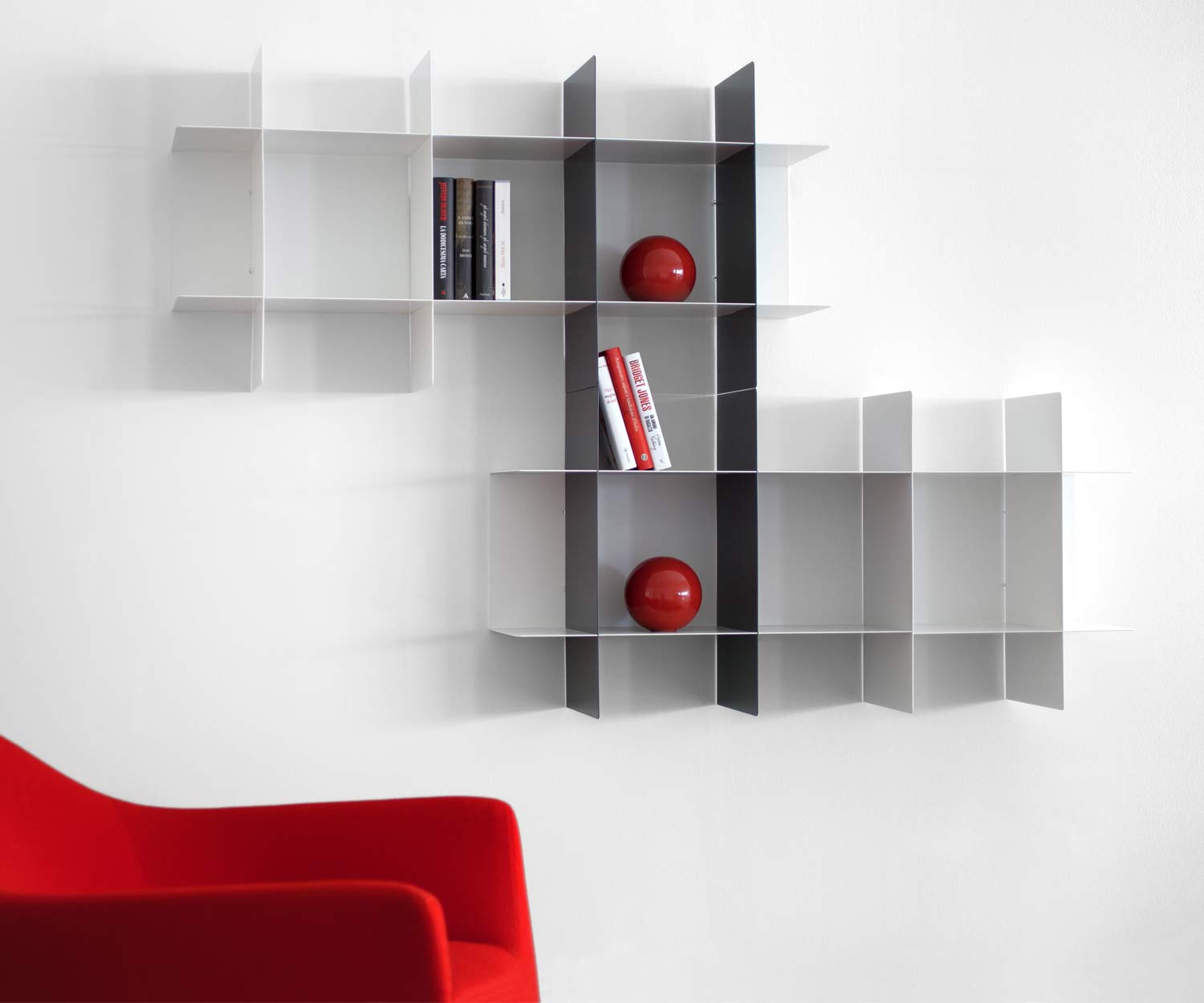 Système modulaire de haute qualité MEME Design Bibliothèque pour le mur en métal Système modulaire de haute qualité MEME Design Bibliothèque pour le mur en métal
