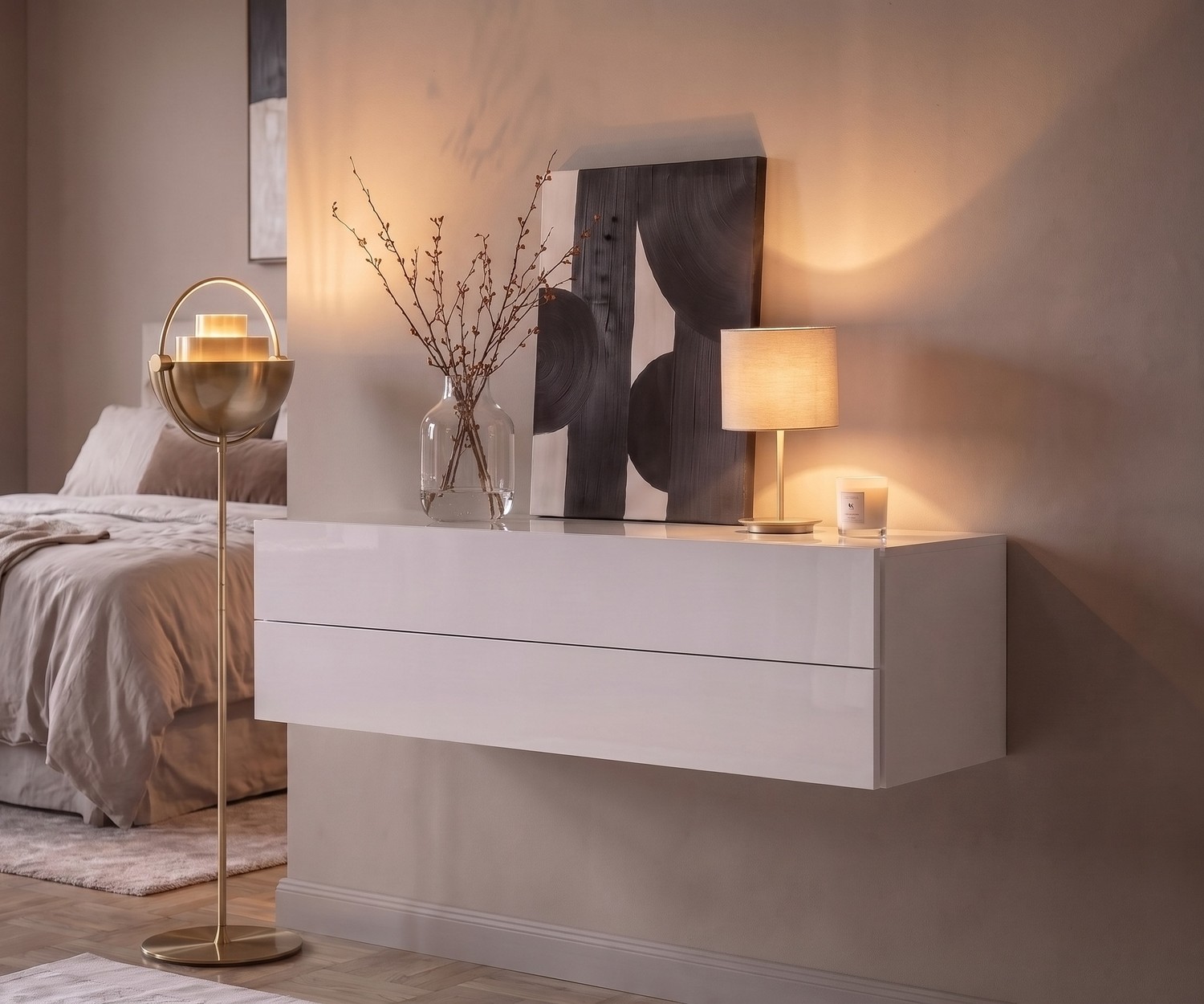 Zwevende commode Novamobili Easy voor de slaapkamer. Wit hangend dressoir met laden voor een modern, sfeervol interieur.