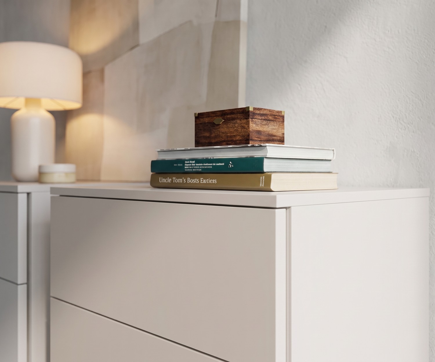 Livitalia Atena hoge ladekast voor de slaapkamer, minimalistische ladenkasten in wit en beige met 6 laden in modern design.