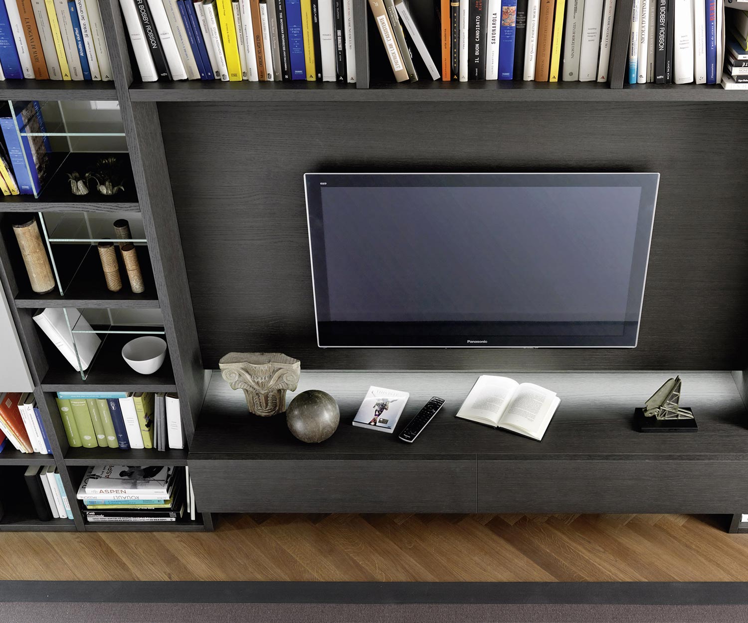 Moderne design boekenkast C54 met TV-module eik grijs