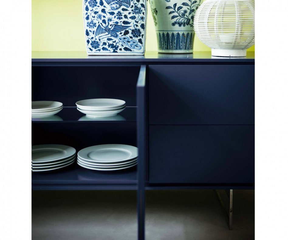 Novamobili Design dressoir Schatten 4 in blauw Detail met open deur