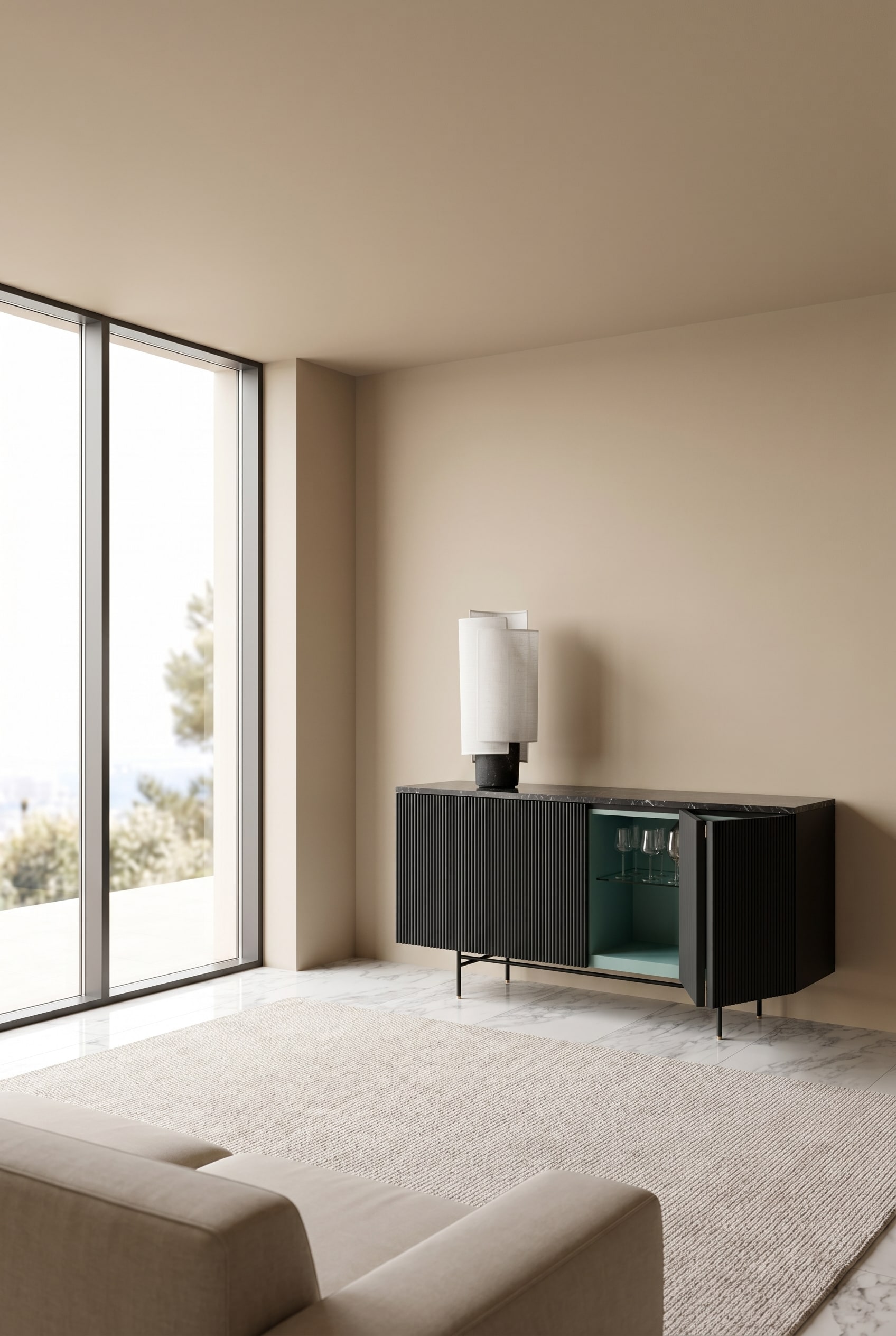 Espace de vie avec des murs peints en greige sans couture et une lampe de table sculpturale avec un abat-jour en lin