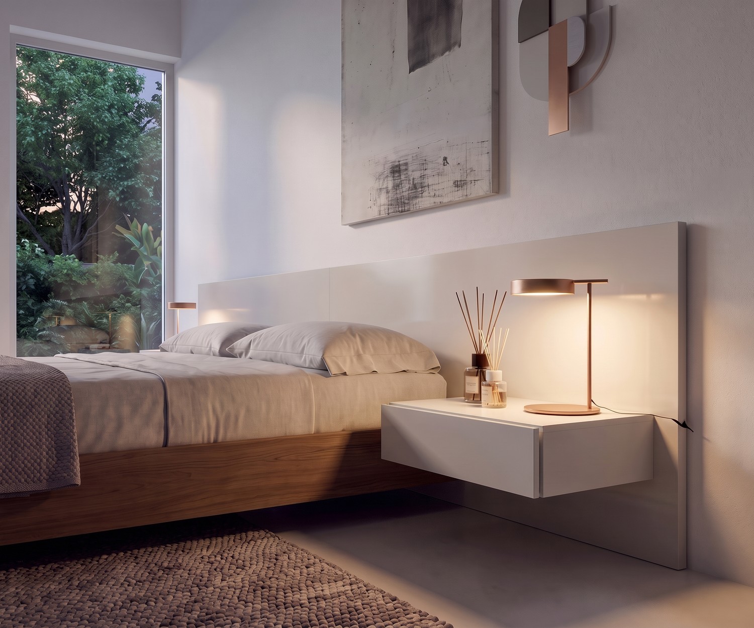 Table de chevet suspendue Easy 1 Novamobili dans une chambre moderne avec lit en bois et lampe cuivrée.