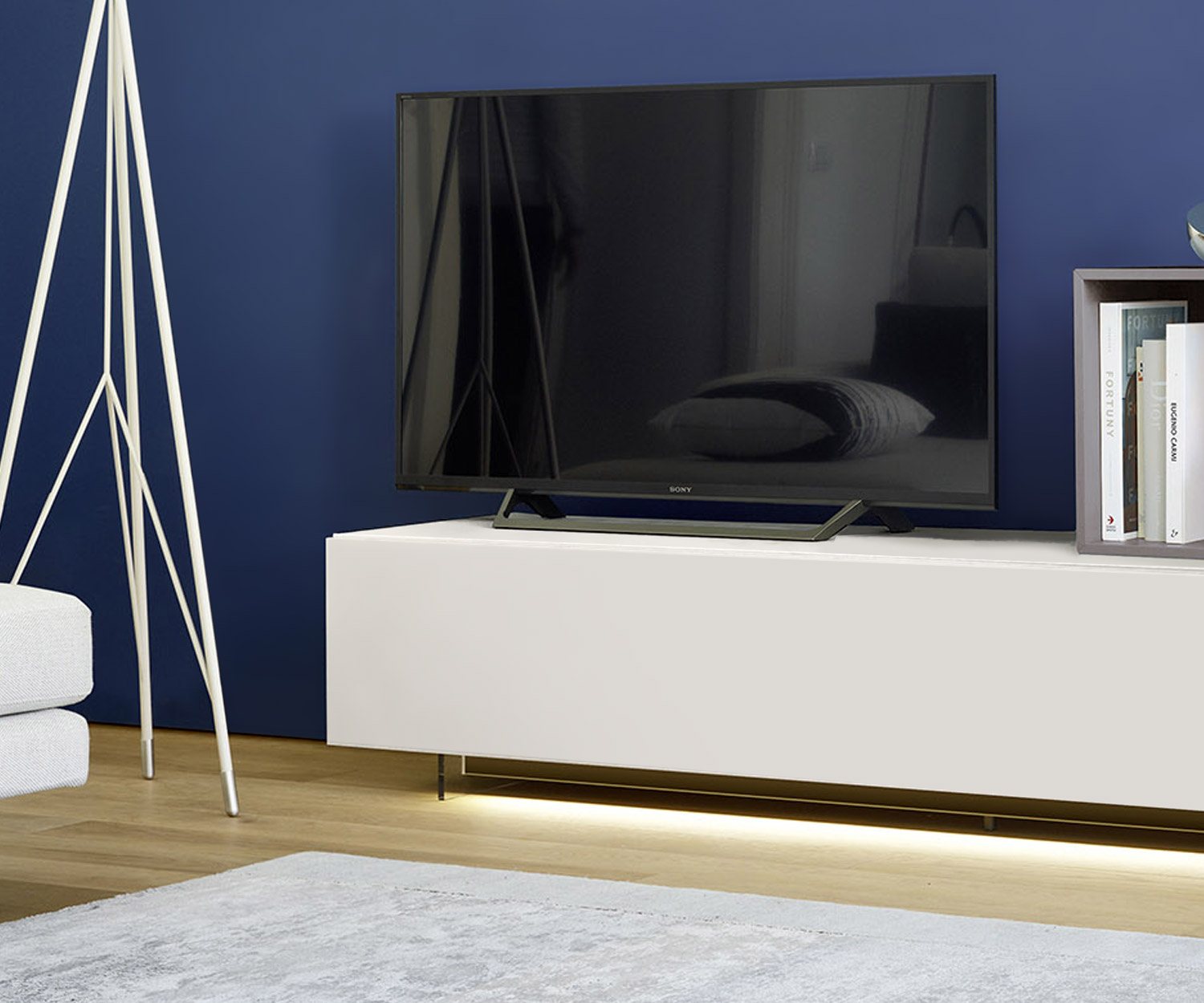 Hoogwaardig design TV wandmeubel C09 van Livitalia Optionele LED-verlichting onder het design lowboard