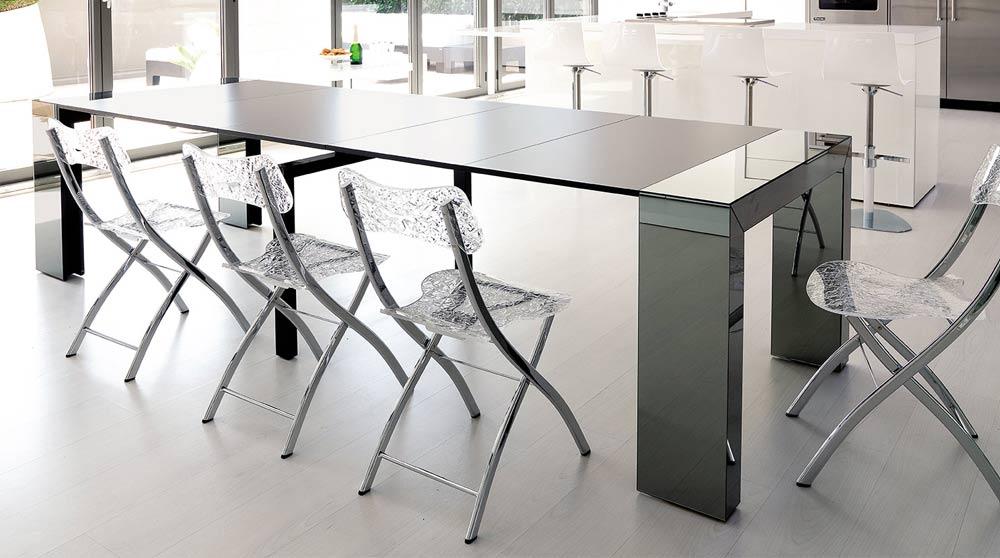 Feestelijke uitschuifbare eettafels Feestelijke uitschuifbare eettafels