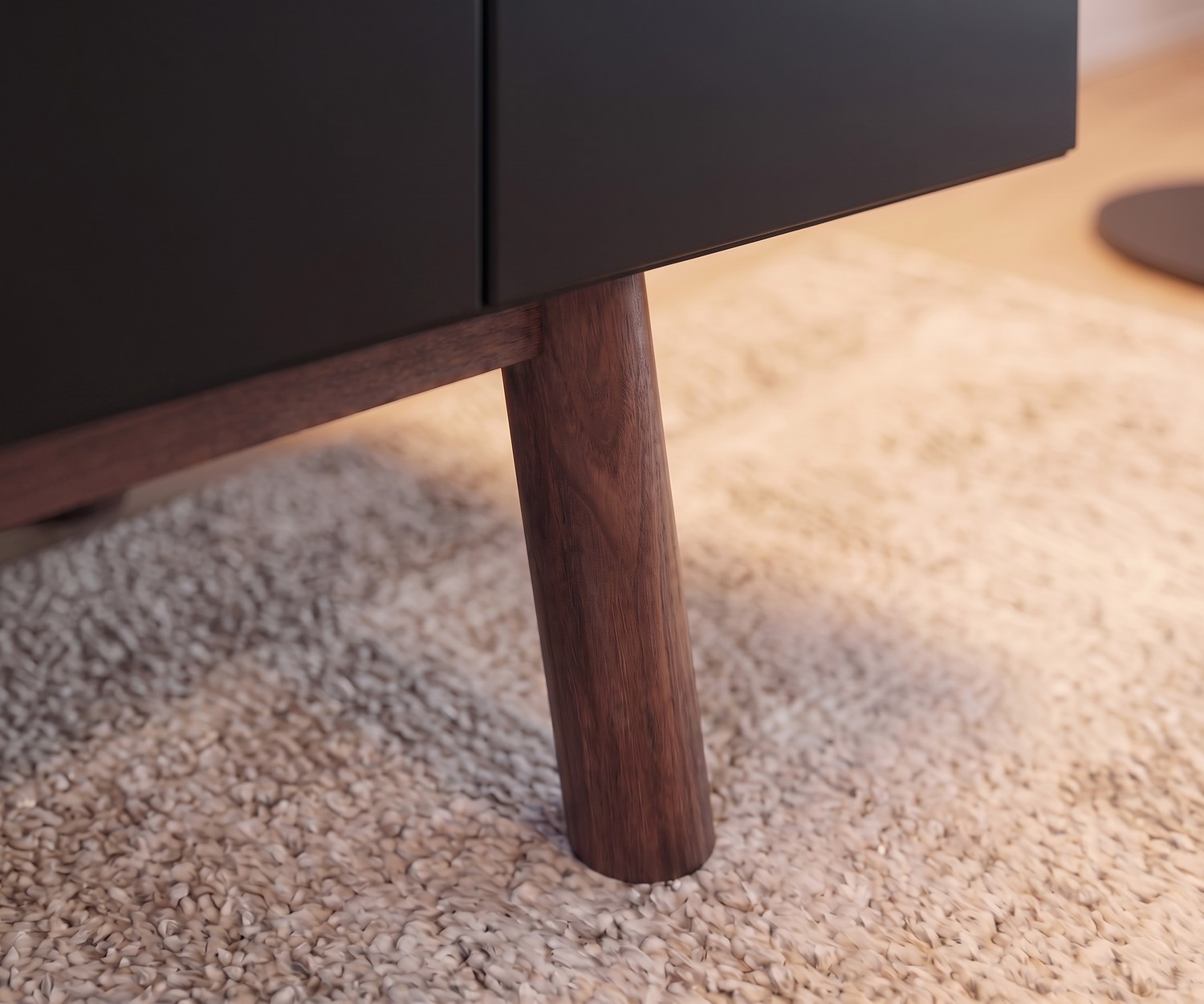 Buffet design al2 MOS-I-KO 003 B pour le salon, gros plan sur le piétement en bois massif et le caisson mat foncé.
