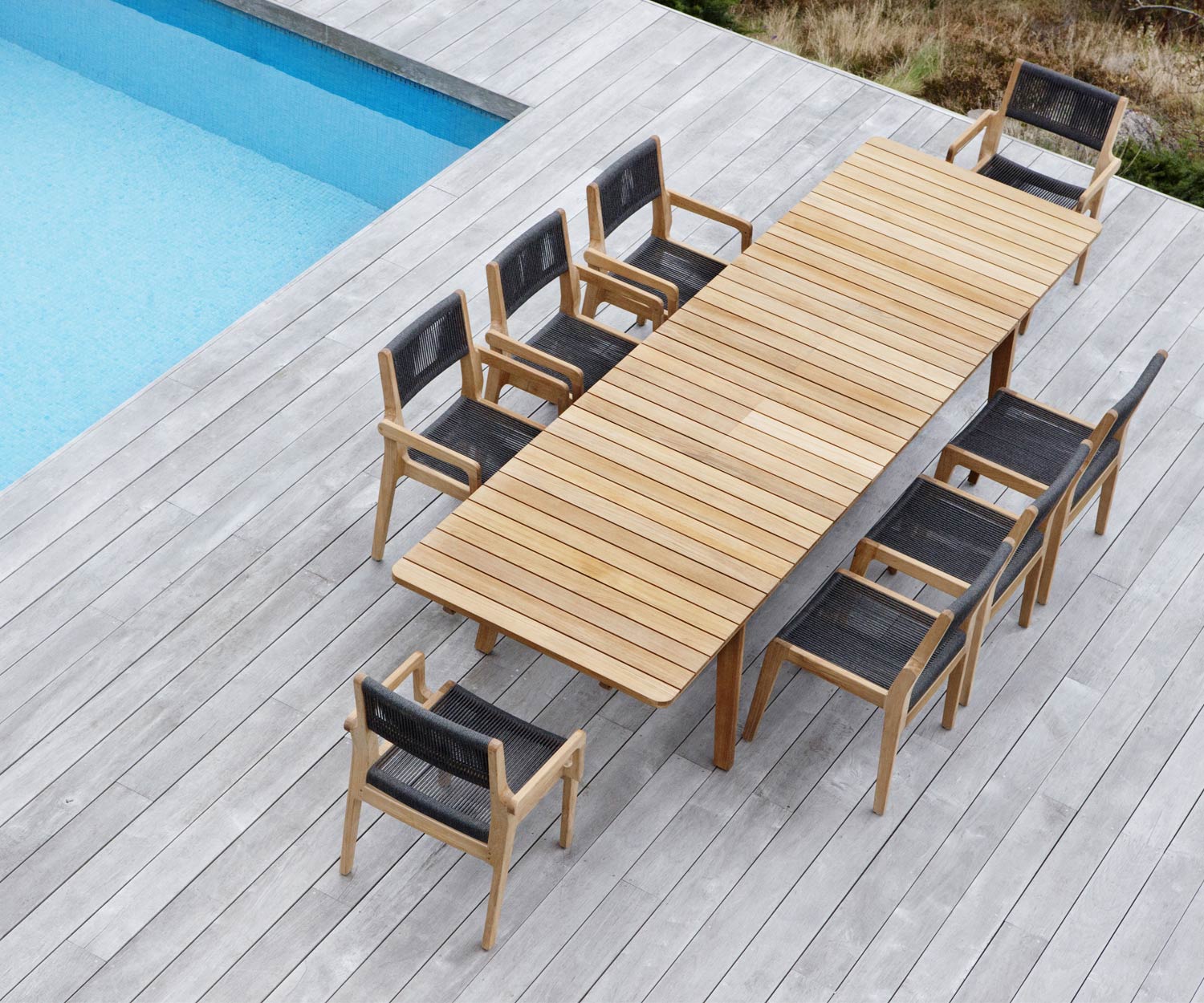 Oasiq Skagen Design chaise de terrasse en teck rembourrée avec des cordes tissées à la main