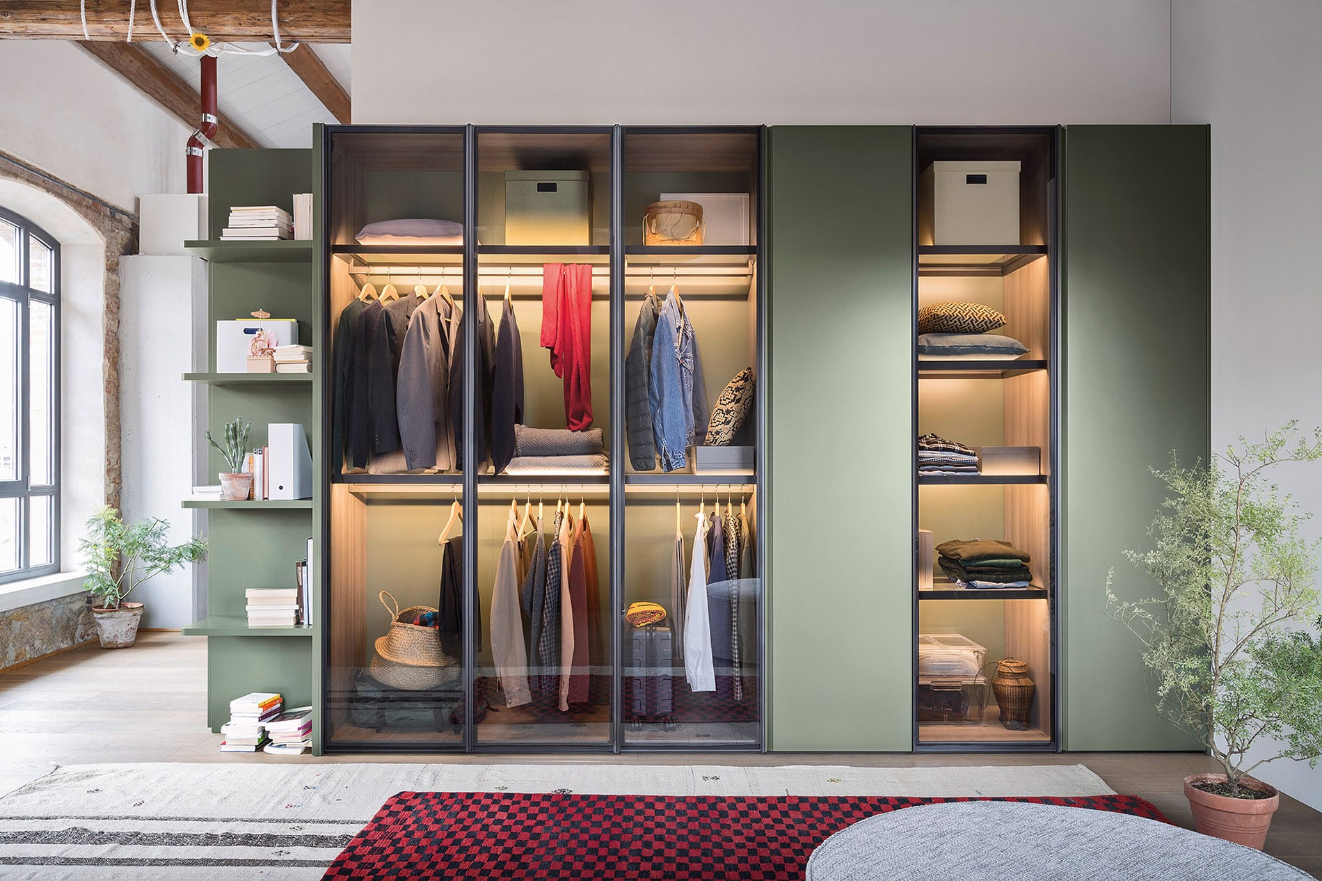 Armoire design avec verre Armoire design avec verre