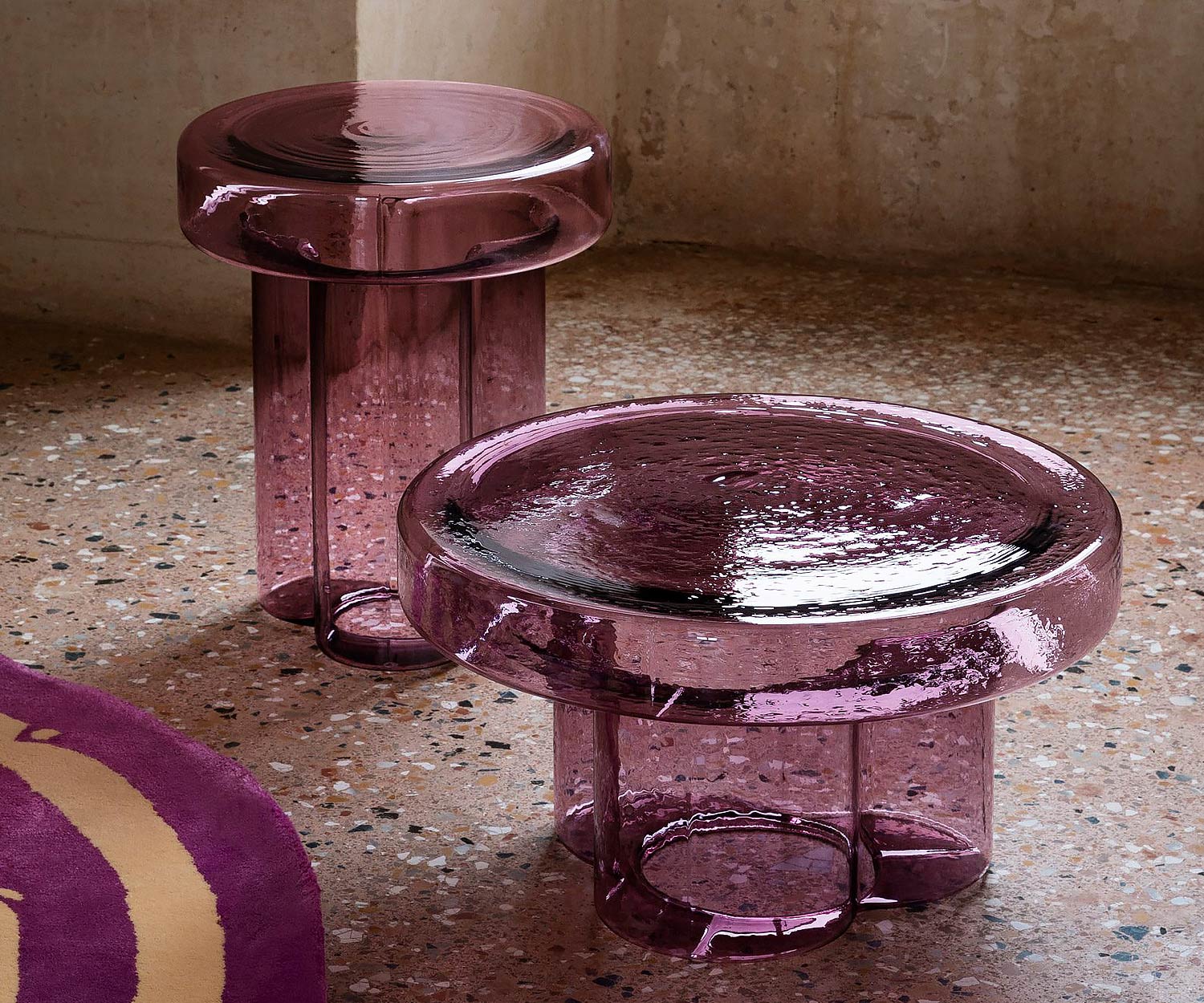 Miniforms Soda Design salontafel glas violet