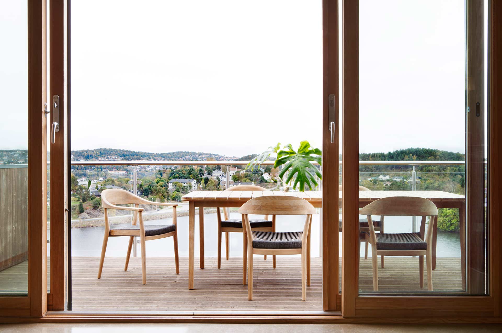 Meubles de balcon en teck Meubles de balcon en teck