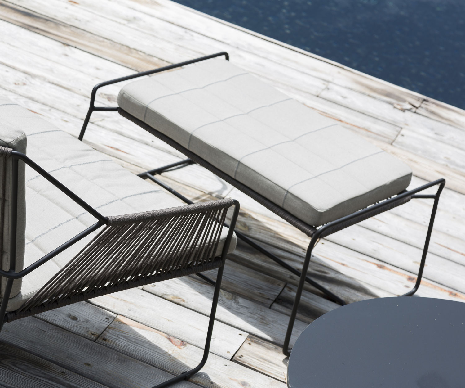 Hoge kwaliteit Oasiq Sandur Schnur design fauteuil met Sandur Schnur kruk Hoge kwaliteit Oasiq Sandur Schnur design fauteuil met Sandur Schnur kruk