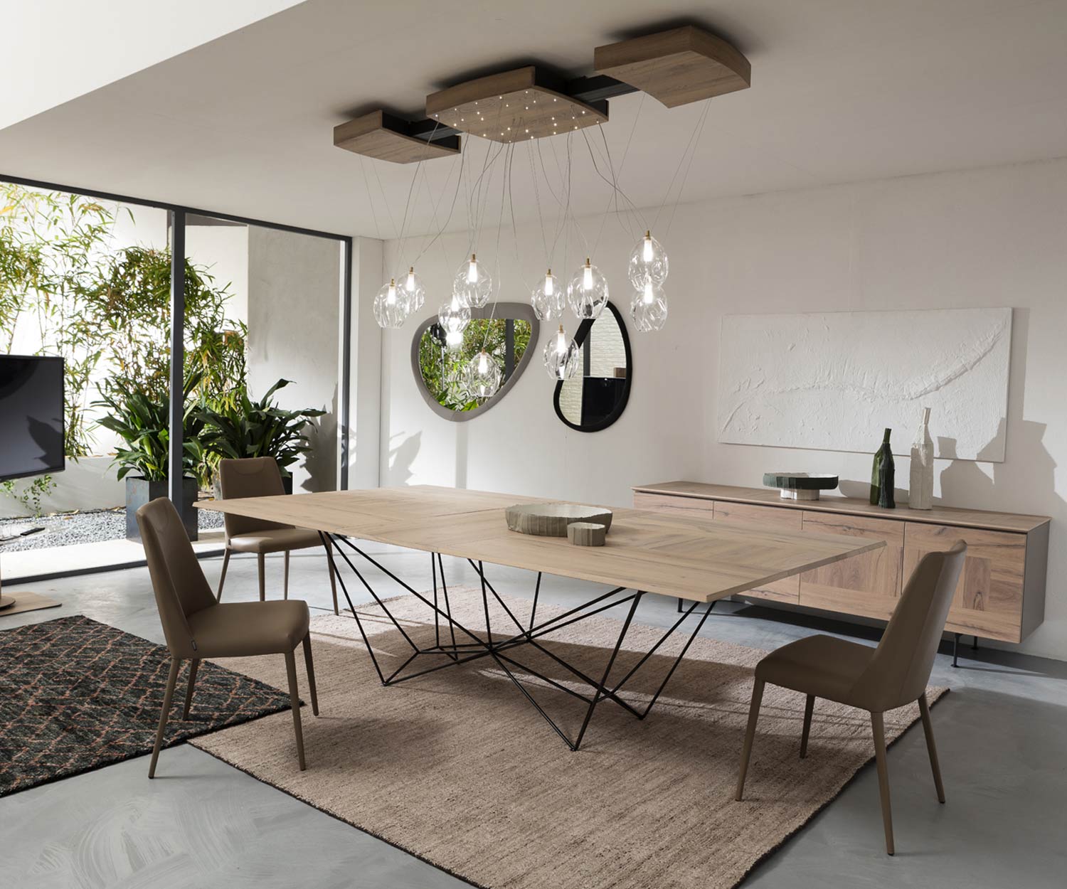 Table de salle à manger design à rallonges Exemple de disposition dans la salle à manger Table de salle à manger design à rallonges Exemple de disposition dans la salle à manger