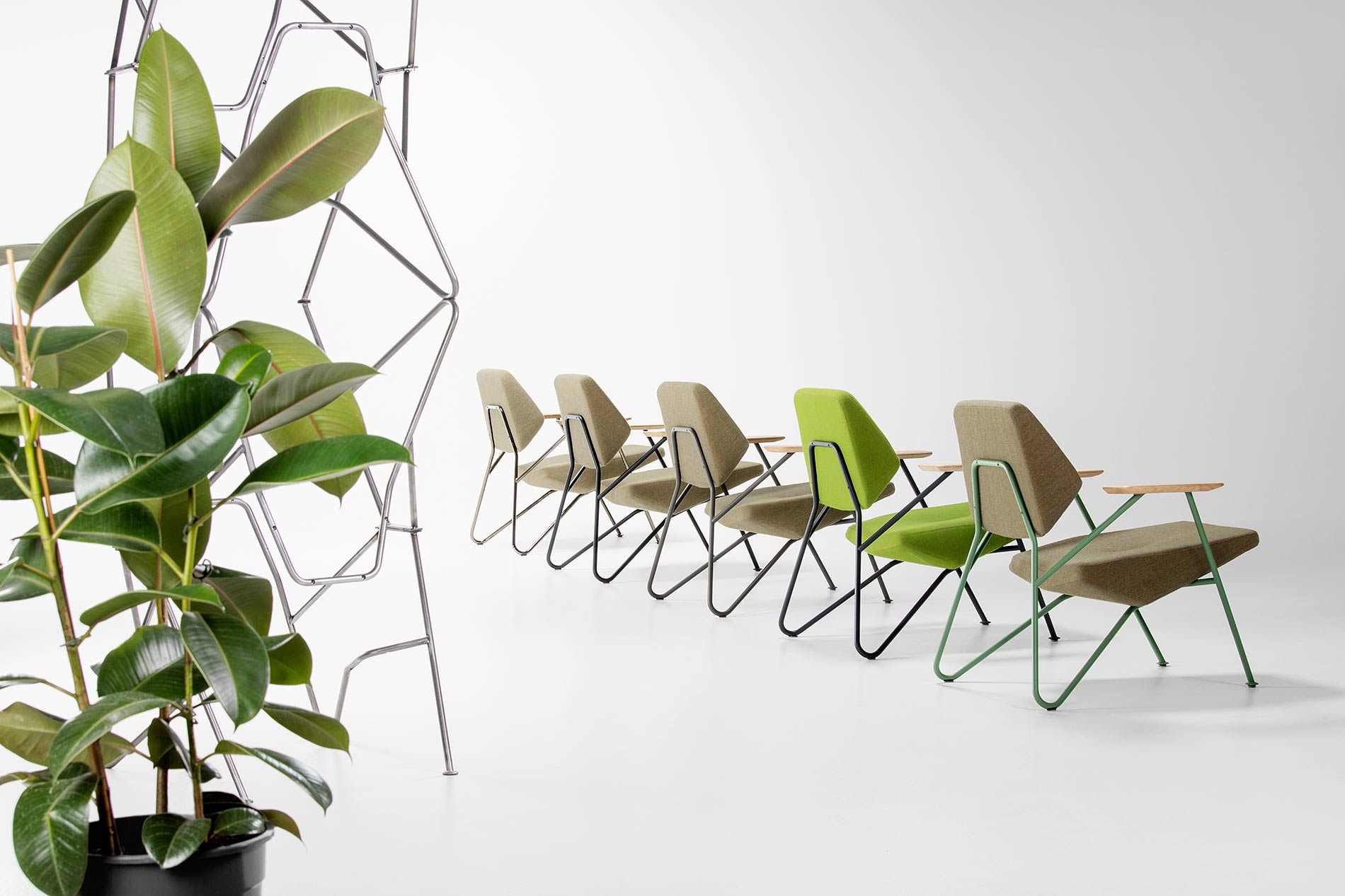 Fauteuil lounge design coloré Polygon