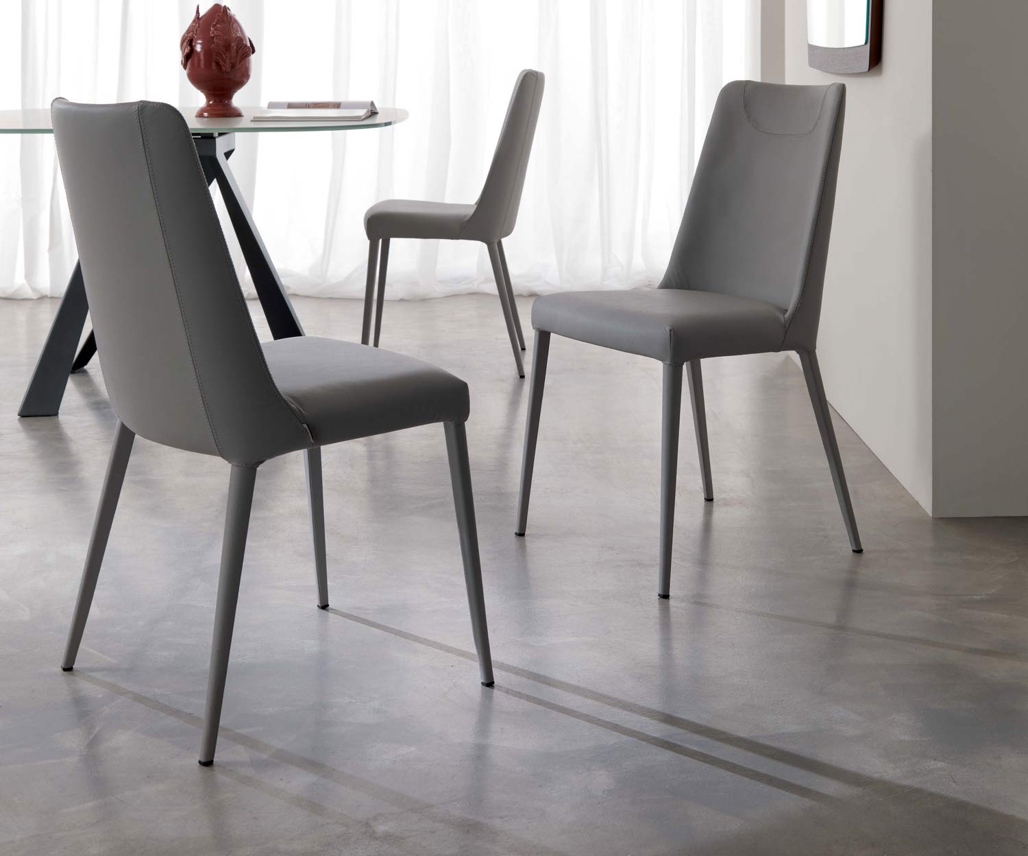 Modern Ozzio Design stoel Sofia gestoffeerde eetkamerstoel
