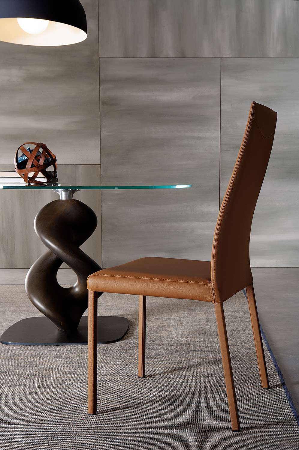 Leren stoel met cognac design