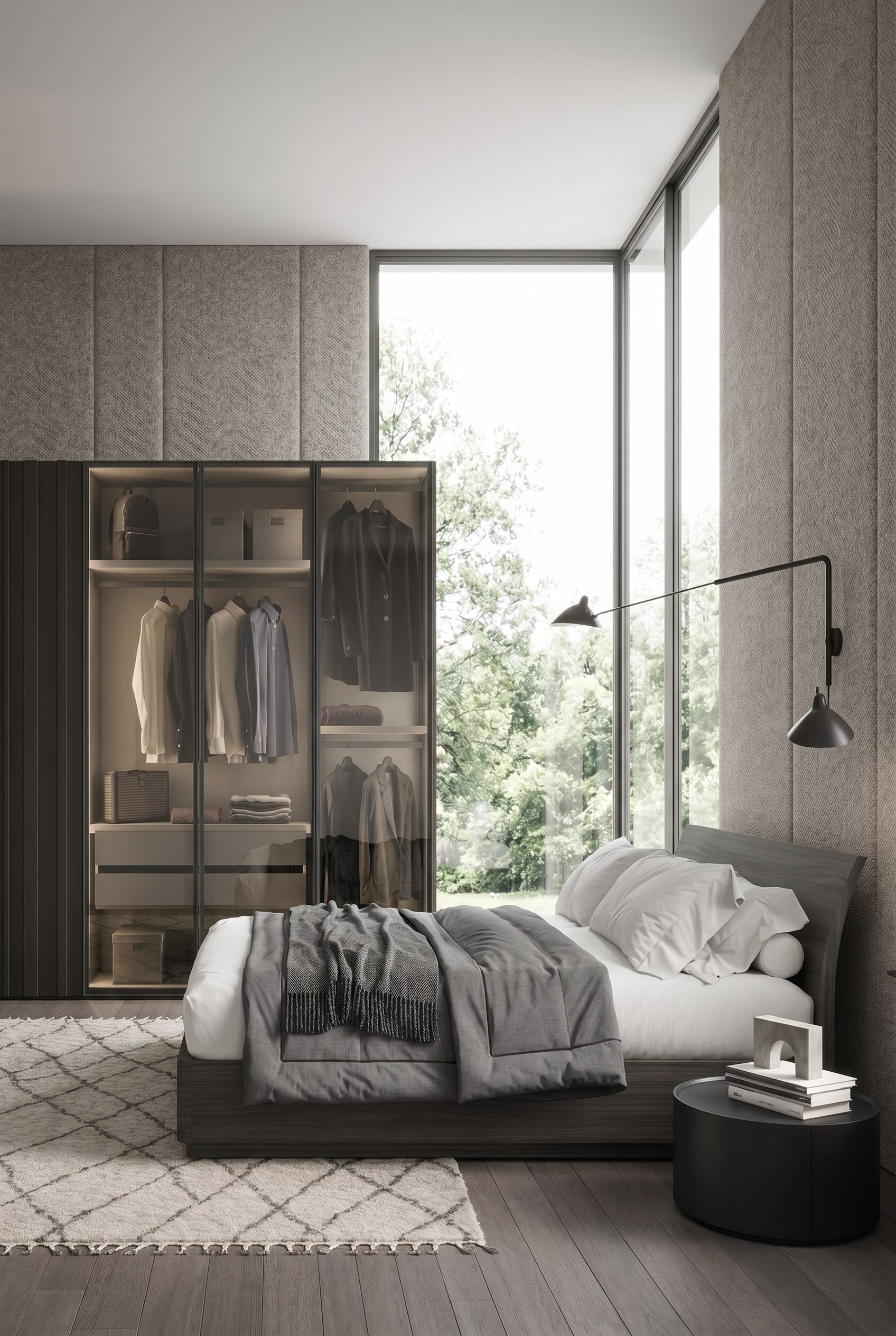 Chambre avec lit en bois incurv&eacute;, grande armoire en verre et tapis en laine clair