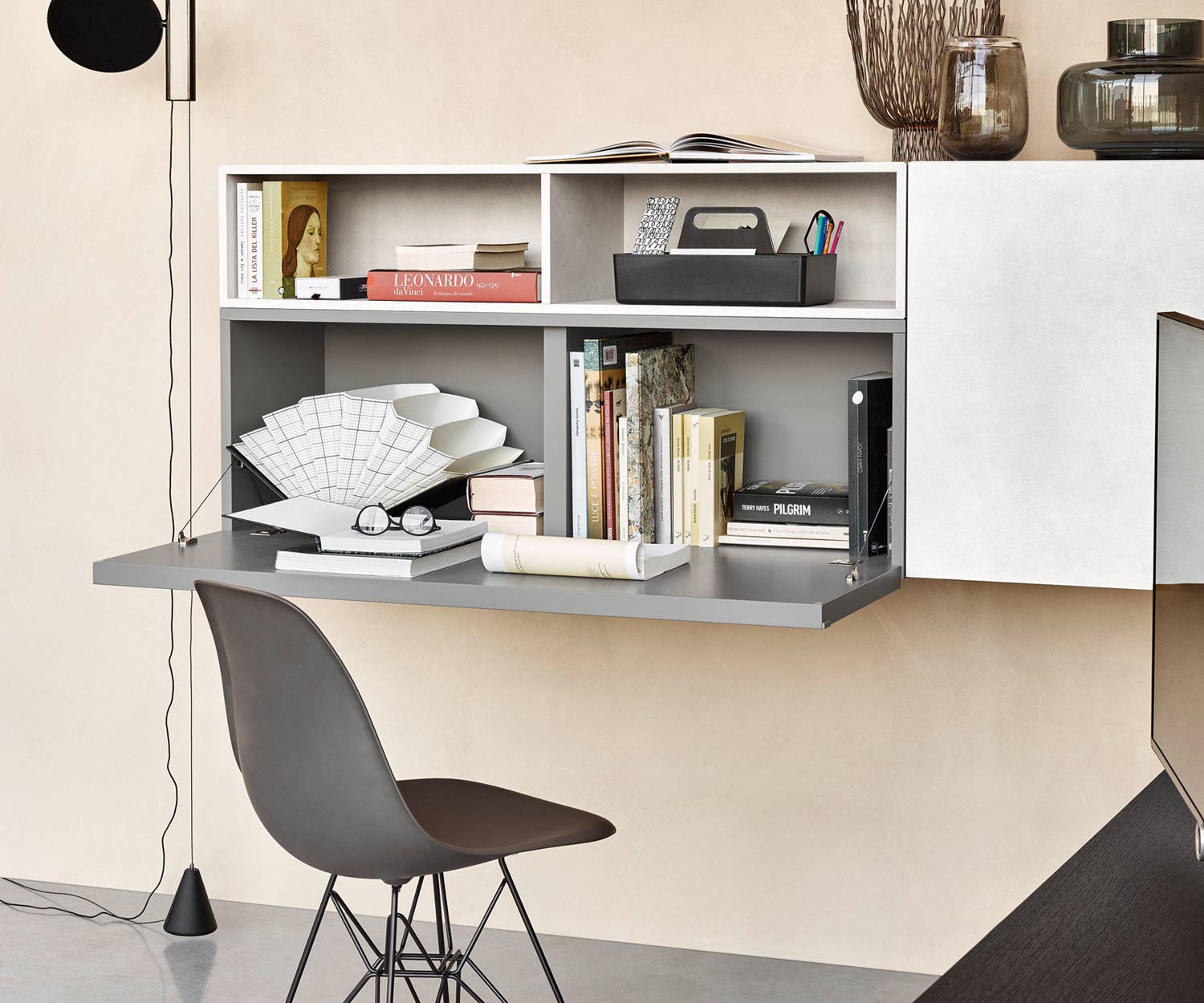 Exclusief Livitalia Cartesio design wandmeubel met bureau  Exclusief Livitalia Cartesio design wandmeubel met bureau