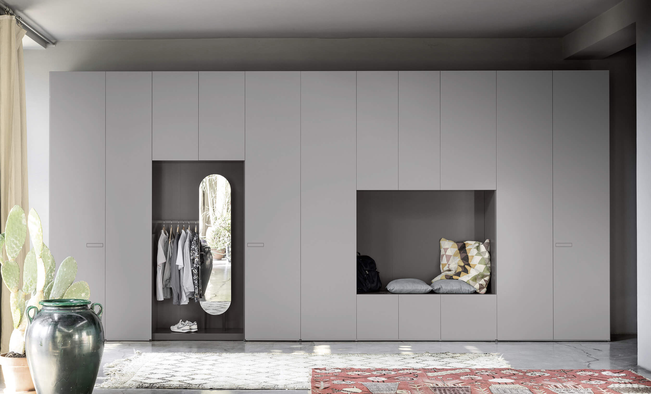 Garderobe met kameroplossing op maat Garderobe met kameroplossing op maat