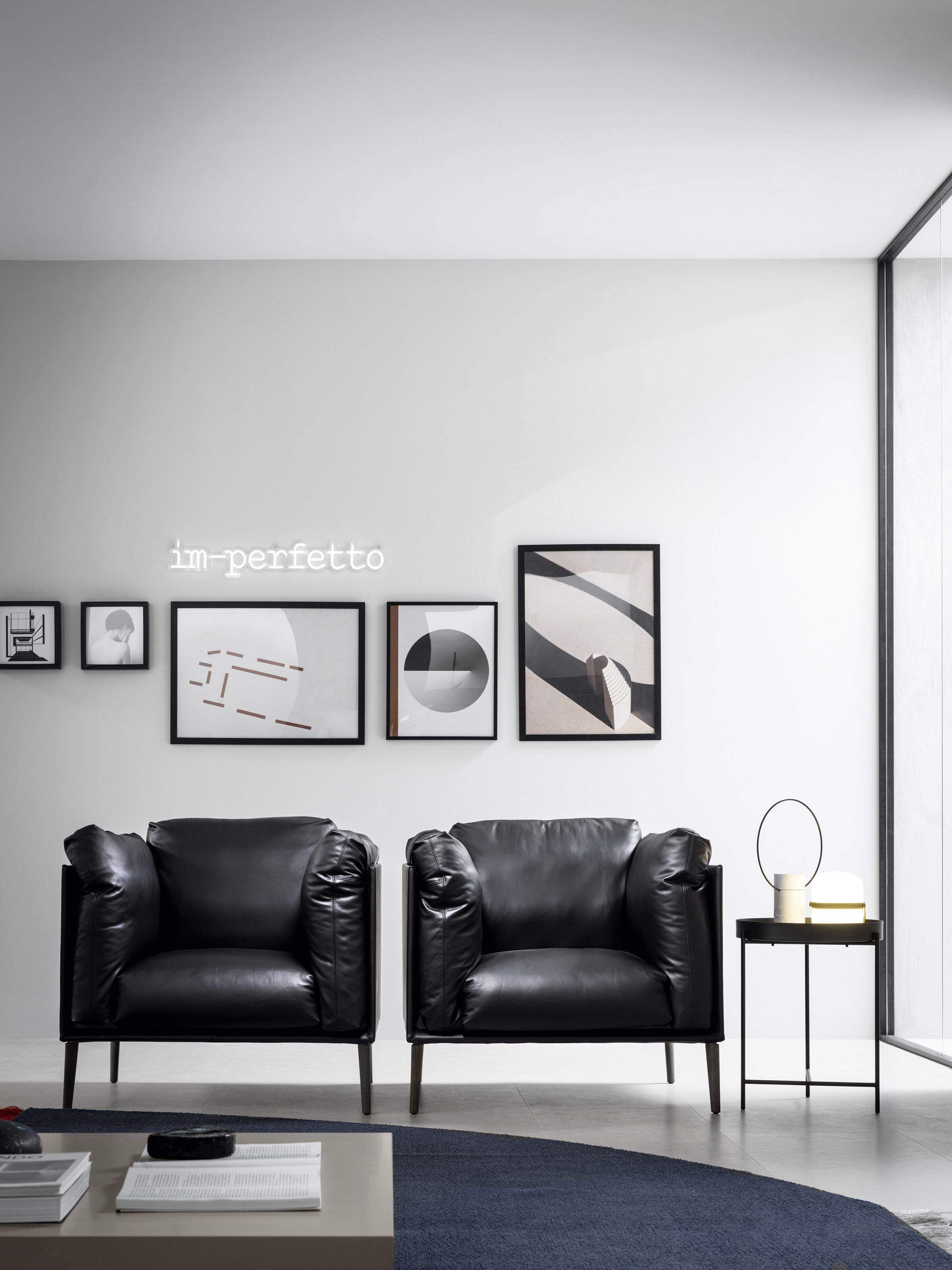 Luxuriöse Leder Sessel für eine stilvolle Wohnecke Luxuriöse Leder Sessel für eine stilvolle Wohnecke