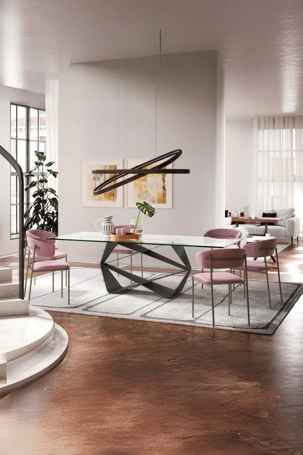 eethoek-bestaande-uit-roze-beklede-eetkamerstoelen-en-een-eettafel-met-glazen-blad-en-extravagant-onderstel