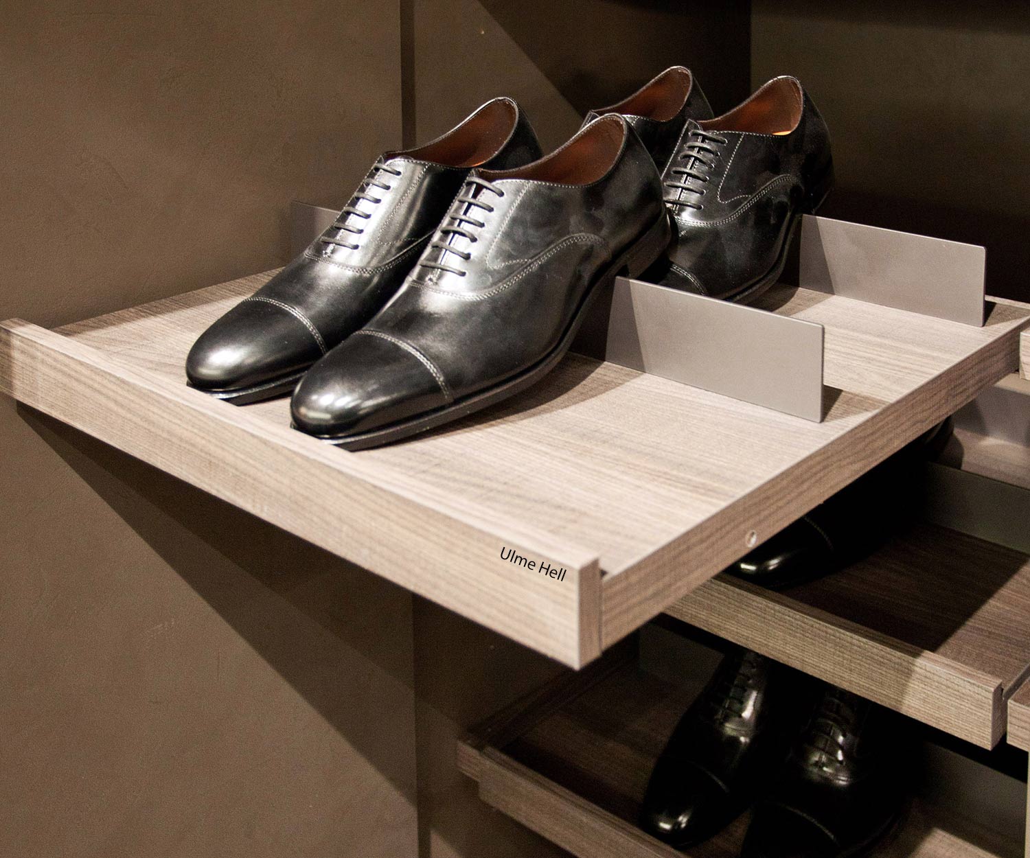 Exclusieve Livitalia Design schoenenkast met uittrekbare planken voor schoenen