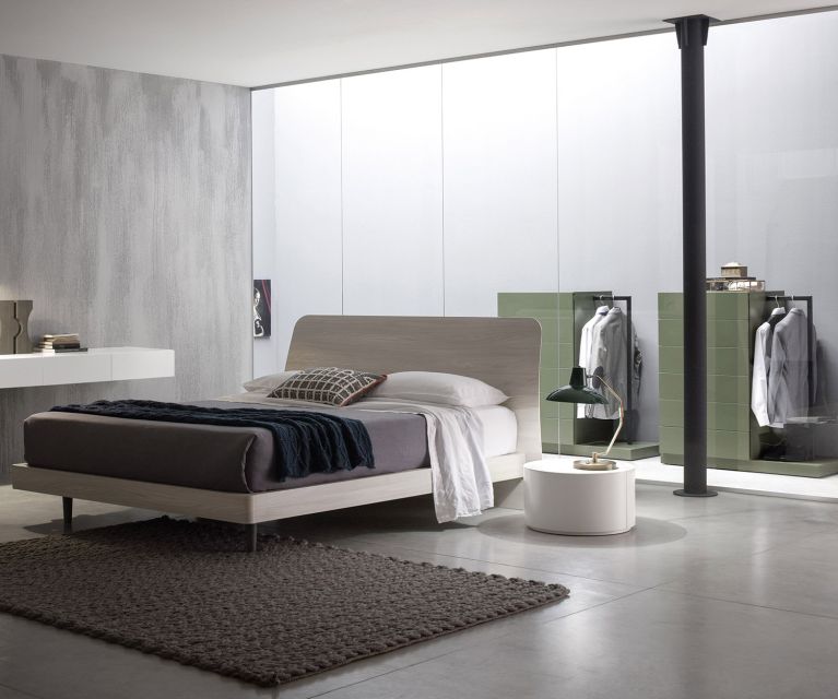 Novamobili Commode haute Easy 6 avec penderie vert forêt mat et lit Sheet