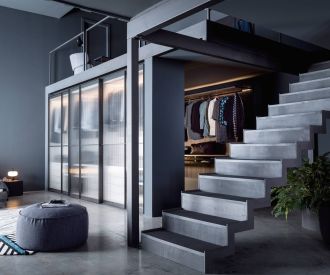 Armoire à portes coulissantes Layer modulaire intégrée dans un dressing