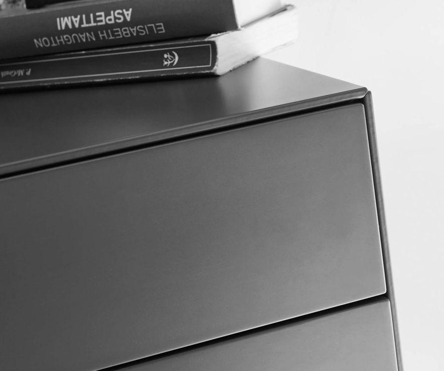 Livitalia Commode murale design moderne Ecletto en détail avec le profilé de chant