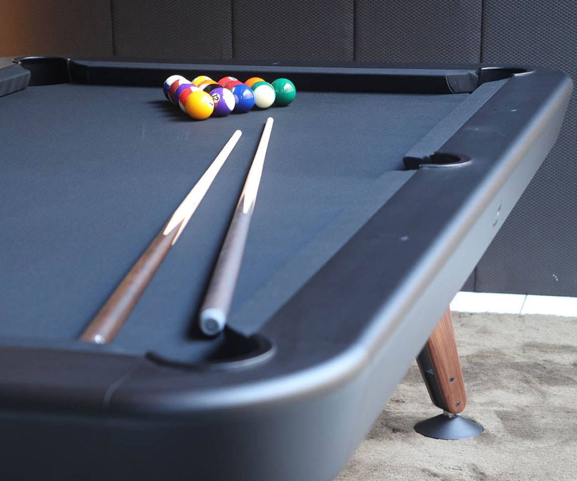 RS Barcelona Table de billard diagonale avec équipement