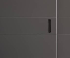 Novamobili Armoire Class en détail la poignée